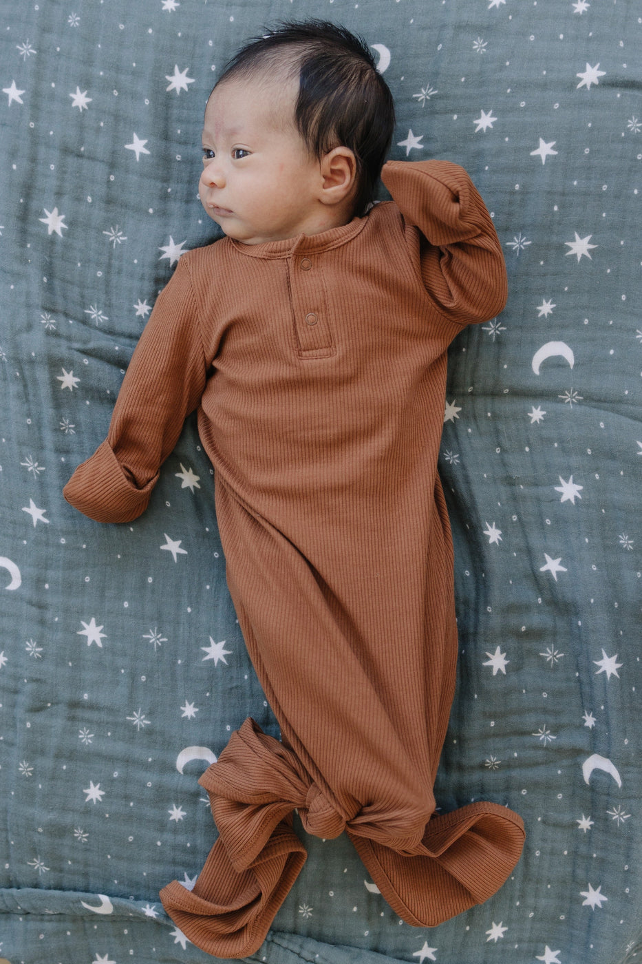 Mebie Baby Organic Ribbed Knot Gown
