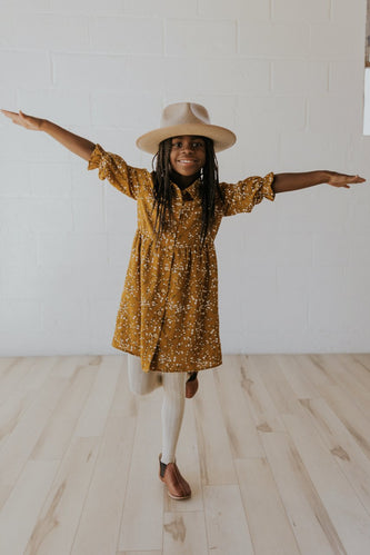 Trendy Outfits for Little Girls | ROOLEE