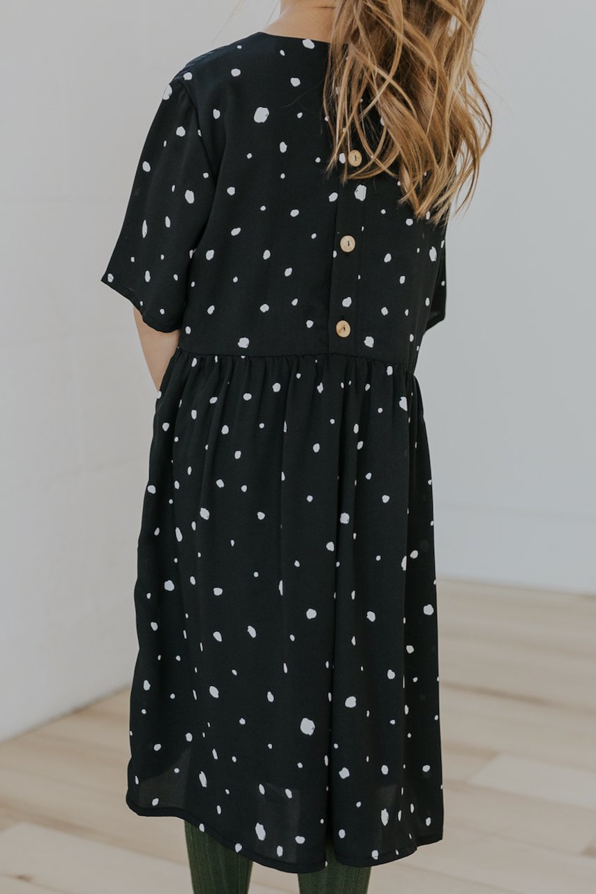 Little Girls Black Dress | ROOLEE