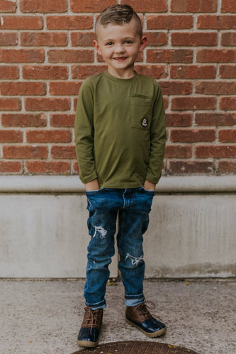 Green Tee for Fall Outfit Inspiration for Boys | ROOLEE