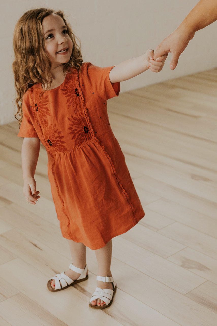 Modest Dresses for Mommy and Me | ROOLEE