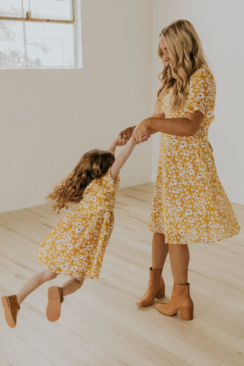 Cute Mommy and Me Easter Dresses | ROOLEE