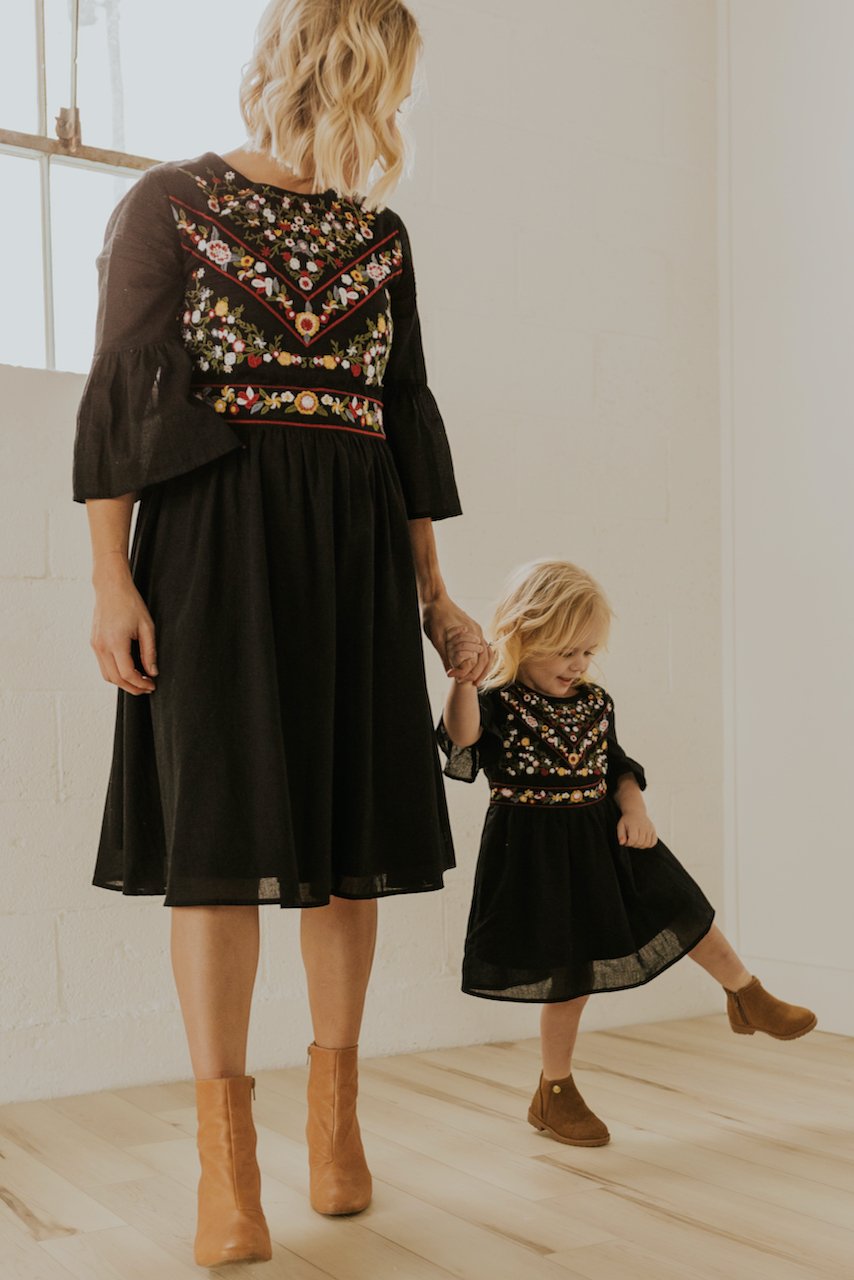 Embroidered Mom and Daughter Matching Dresses | ROOLEE