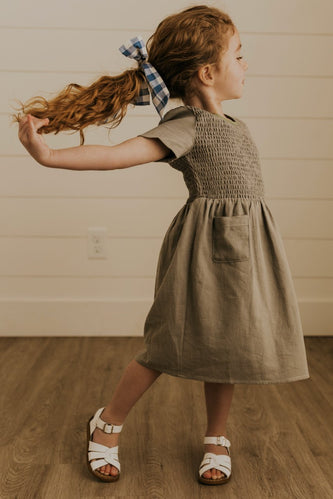 Gray kids smock dress | ROOLEE