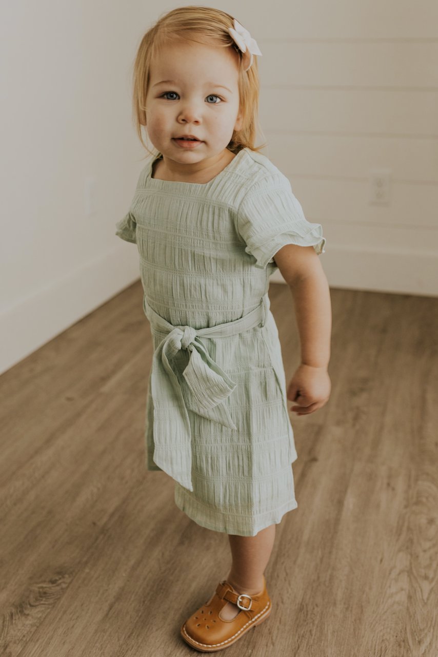 Little Girls Simple Ruffle Dresses | ROOLEE
