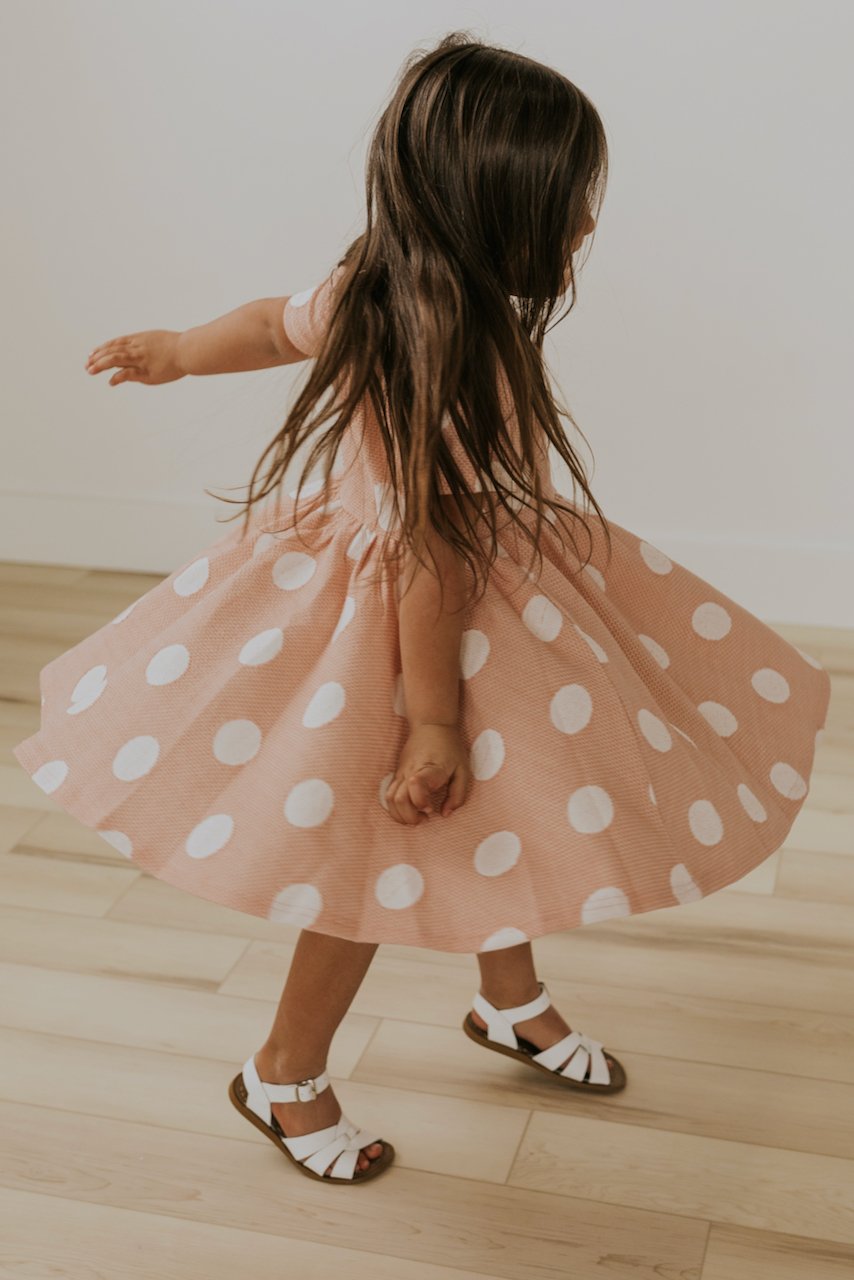 Short Sleeve Pink Girls Dresses for Spring | ROOLEE