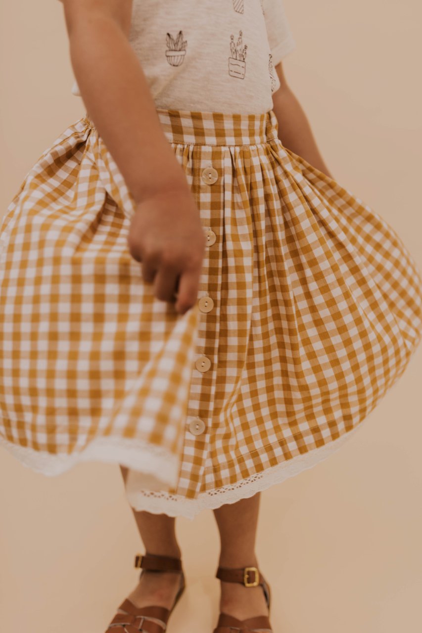 Spring/Summer Outfit Ideas Girls | ROOLEE