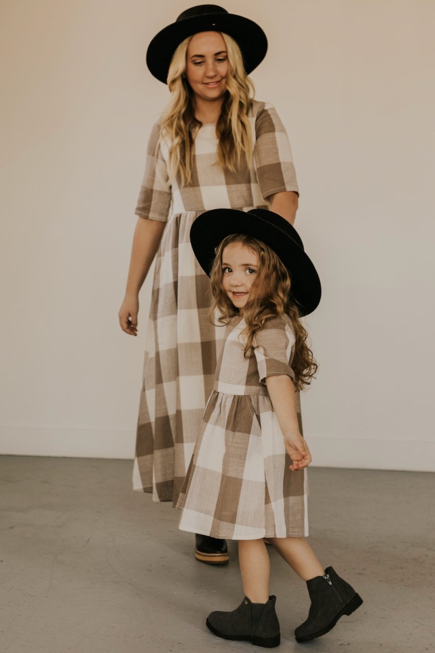 Matching Mom and Mini Dresses | ROOLEE