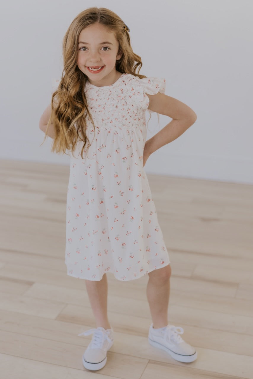 Flutter Sleeve Blouse | ROOLEE