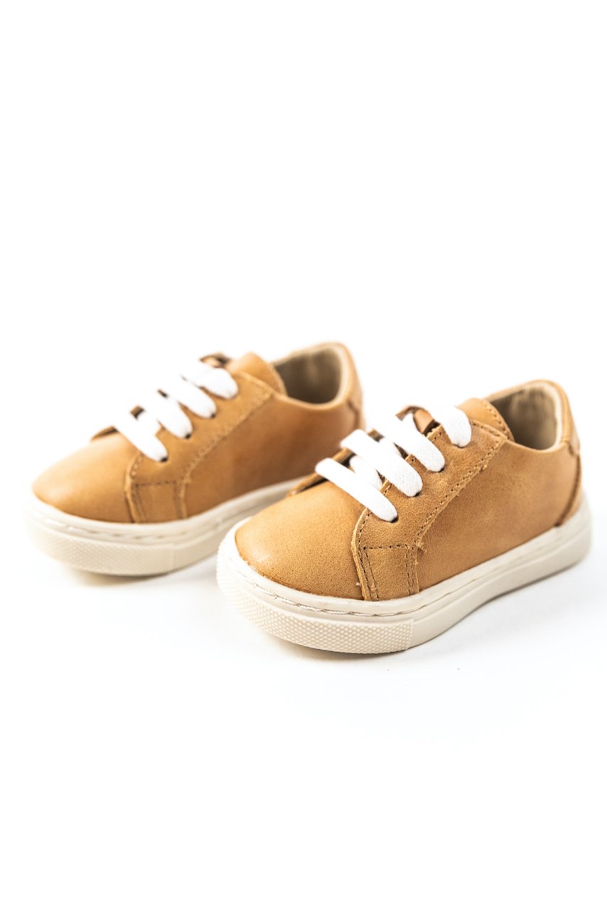 Tan lace up sneakers | ROOLEE