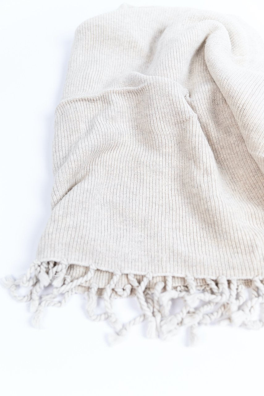 Natural Tuck Knit Blanket