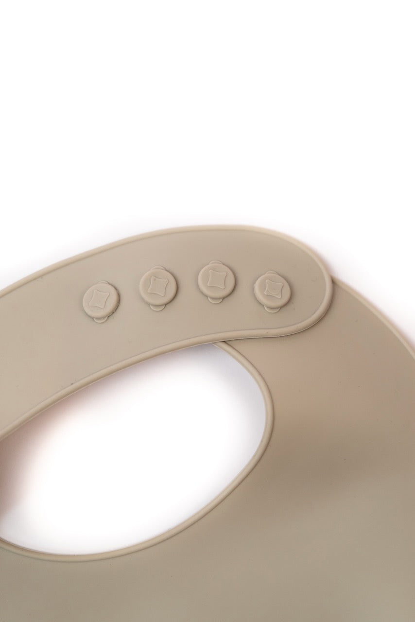 Gray Silicone Bib | ROOLEE