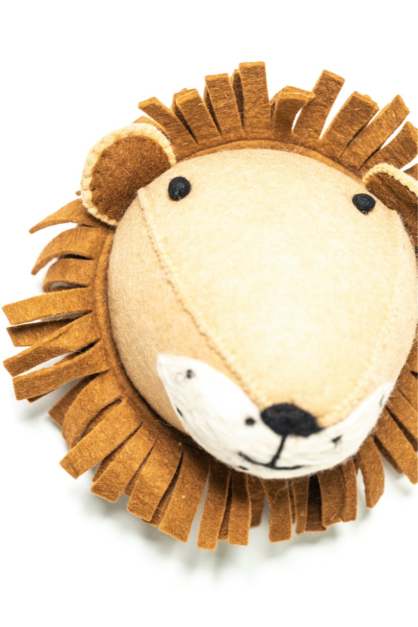 Lion Wall Mount