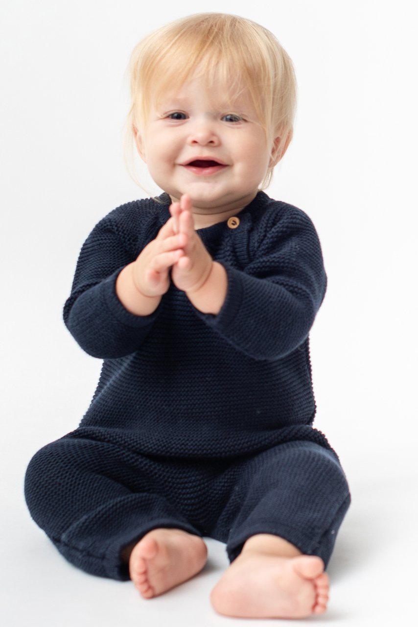 Navy knit oneise | ROOLEE