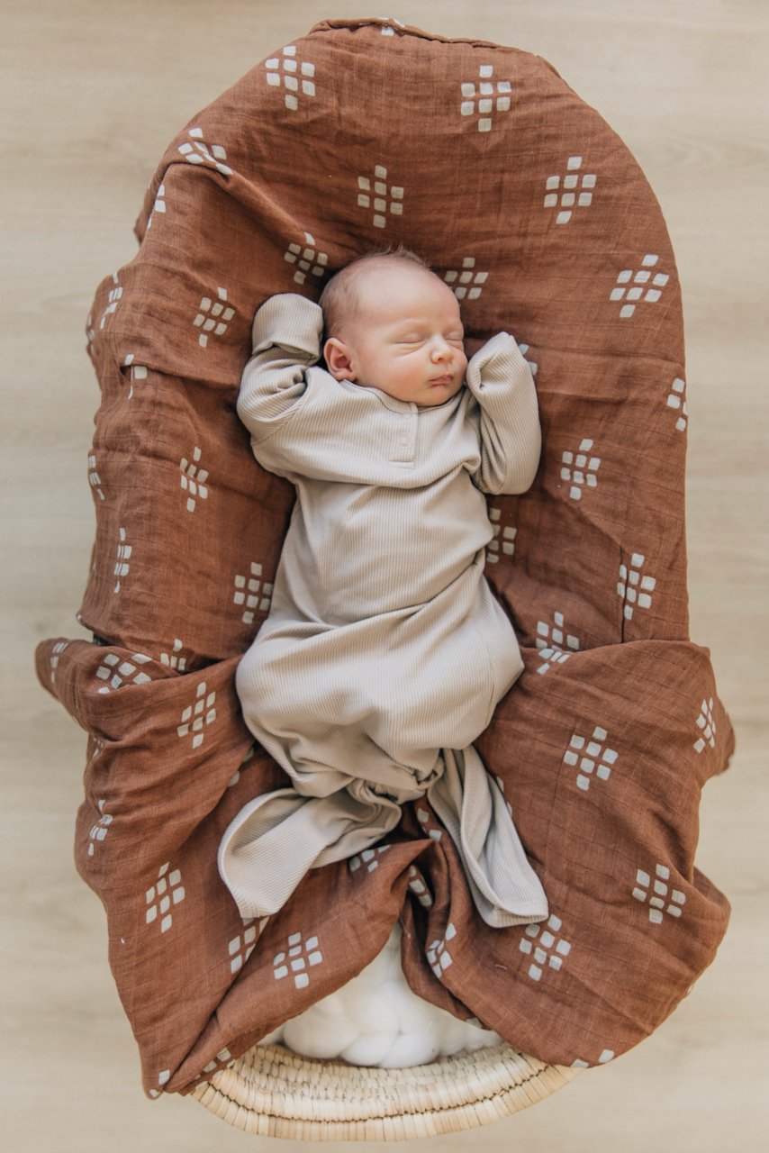 Cute swaddles for baby | ROOLEE
