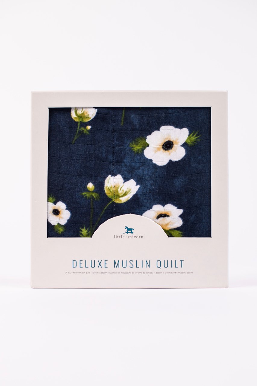 Best White Floral Baby Blanket | ROOLEE
